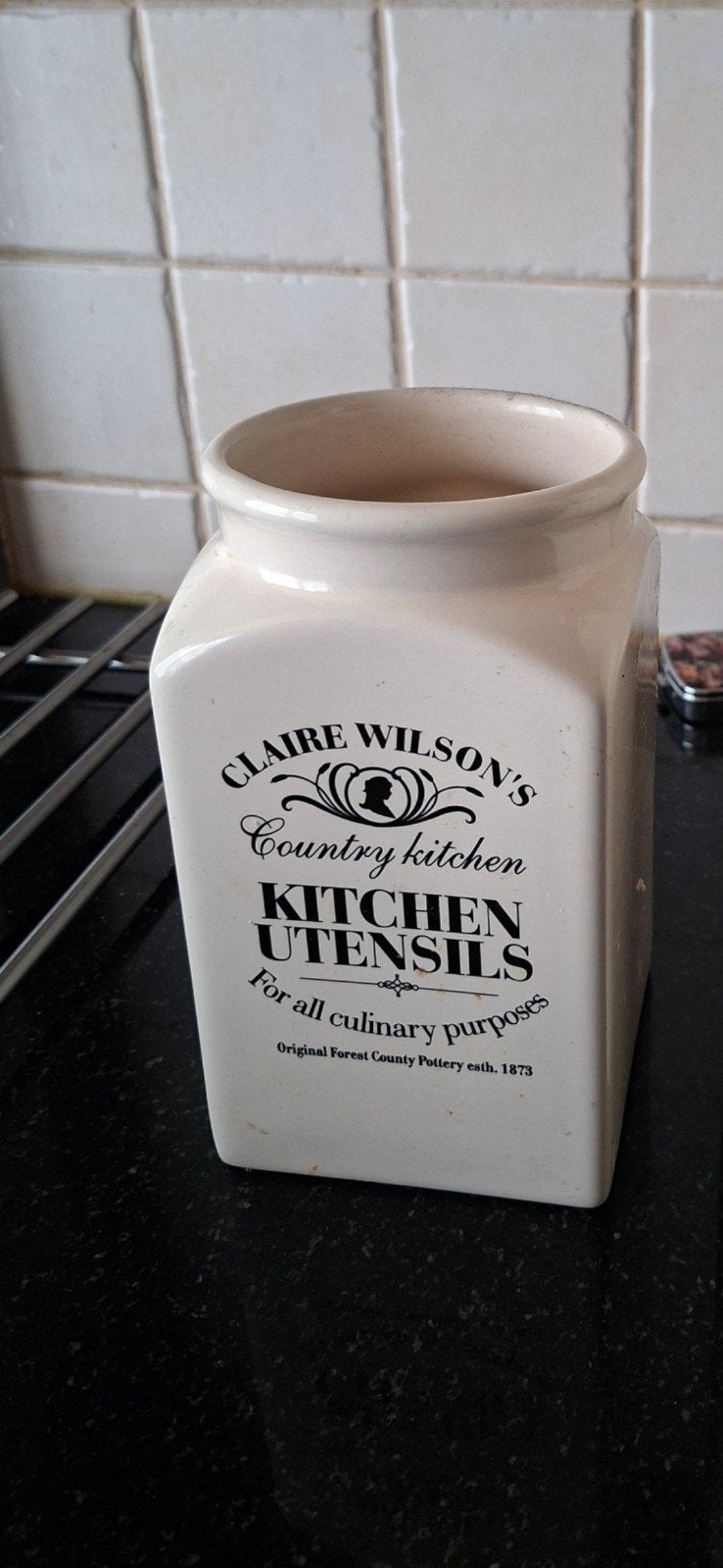 Claire Wilson's Country Kitchen Keukengerei Pot, Beige, Ophalen of Verzenden, Steen/keramiek, Overige merken