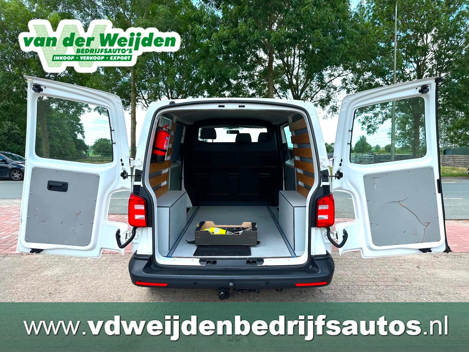 Volkswagen Transporter 2.0 TDI L1H1 AUTOMAAT 77.967 km.! 140, Auto's, Euro 5, Stof, Gebruikt, 4 cilinders