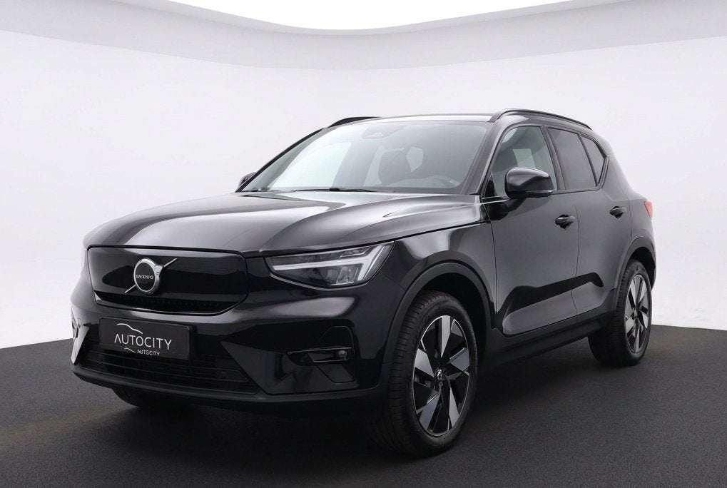 Volvo XC40 Recharge Plus Pure Electric 69kWh | Winterpakket, Auto's, 238 pk, 0 cilinders, Gebruikt, Zwart