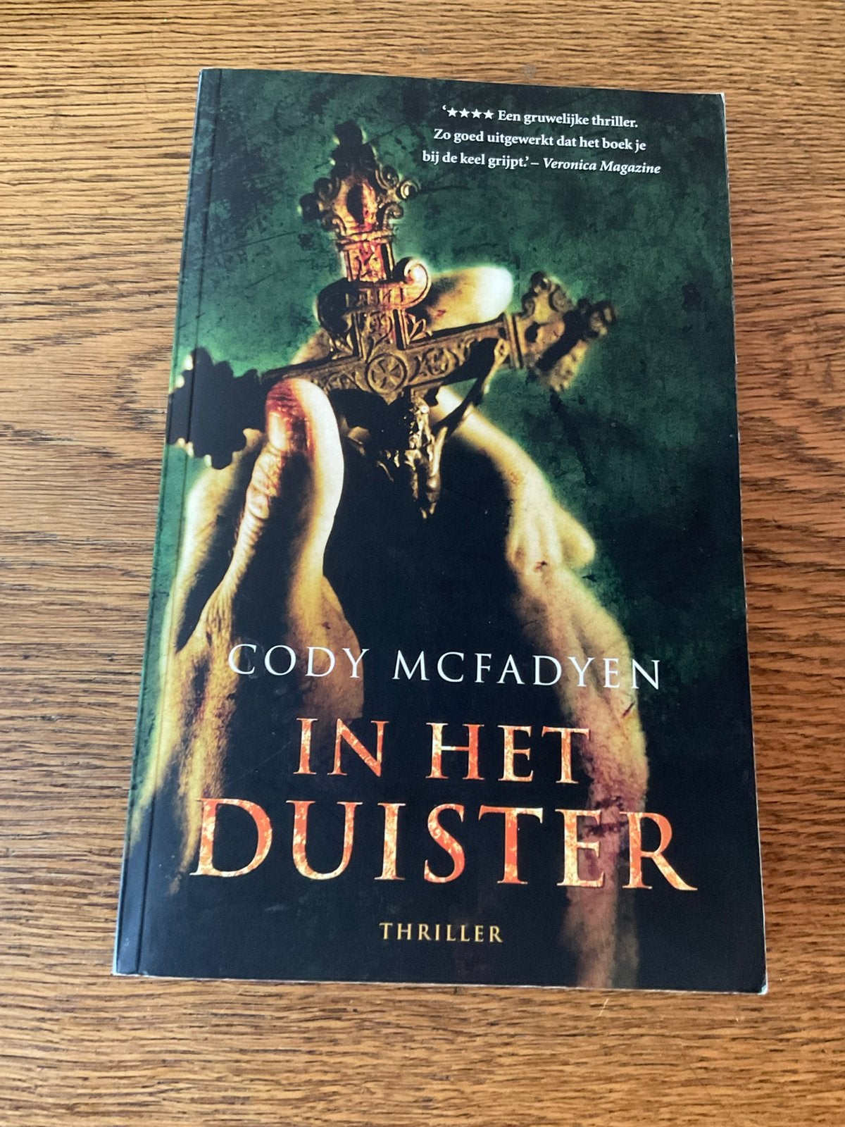 Cody Mcfadyen - In het duister, Boeken, Ophalen of Verzenden, Zo goed als nieuw, Cody Mcfadyen