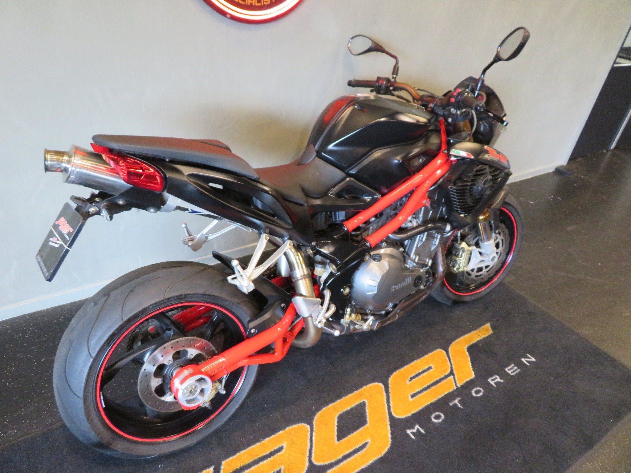 Benelli TNT 1130 SUPER GAAF! (bj 2005), Motoren, Motoren | Benelli, Bedrijf, Naked bike