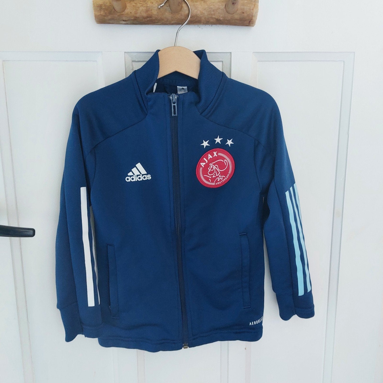 Ajax trainingsvest mt 116, Ophalen of Verzenden, Zo goed als nieuw, Jongen of Meisje, Sport- of Zwemkleding