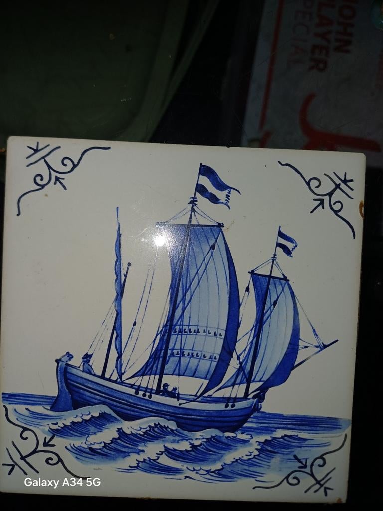 Delft blauw minni vaasje een tegel 2 bordjes, Antiek en Kunst, Antiek | Keramiek en Aardewerk, Ophalen