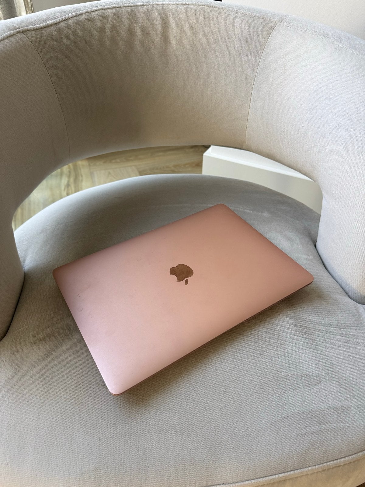 Roze MacBook Air - Goede staat, Computers en Software, Gebruikt, Qwerty, Verzenden, 8 GB