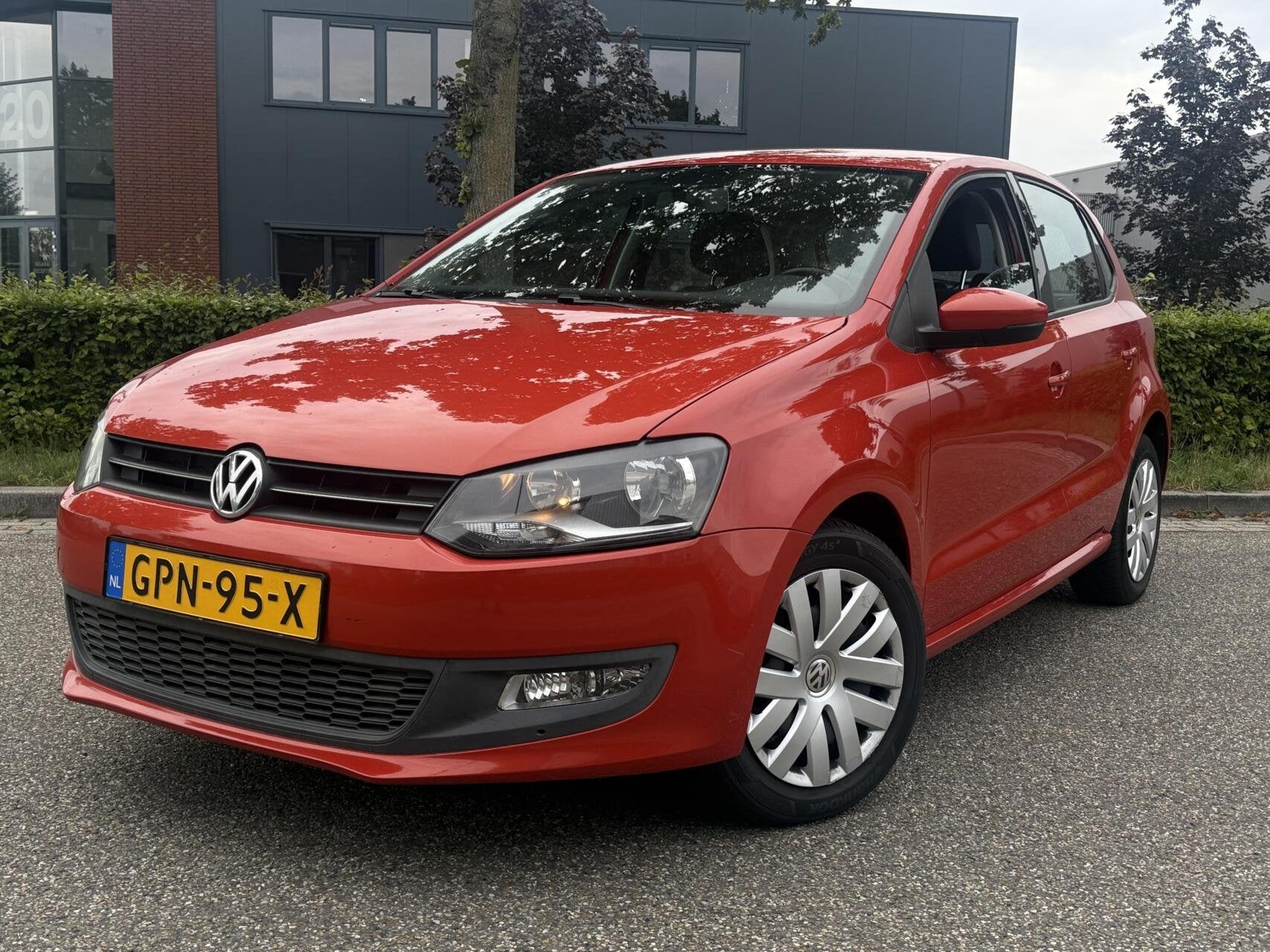 Volkswagen Polo 1.2-12V / PDC / AIRCO / NIEUWE DISTRIBUTIE, Voorwielaandrijving, Euro 5, Gebruikt, Zwart