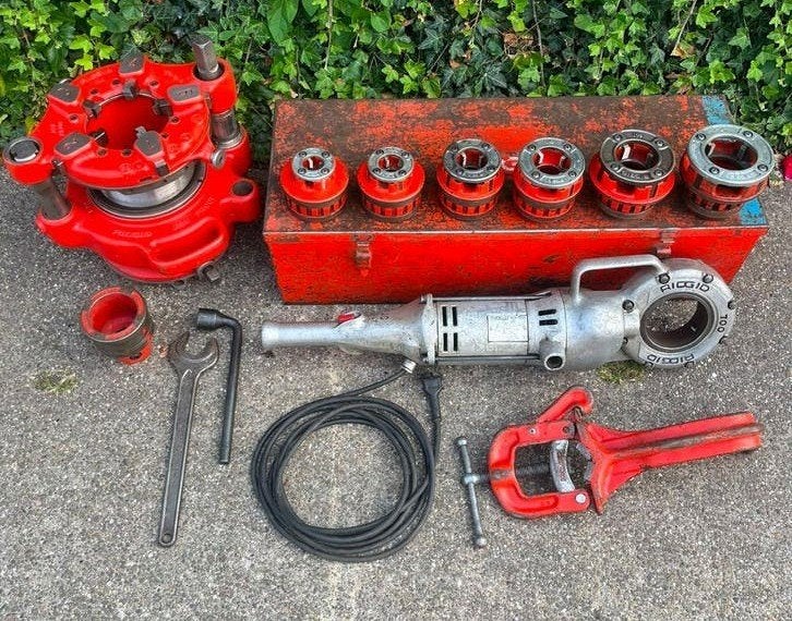 RIDGID 700 c draadsnijmachine + 141 - zeer complete set, Ophalen