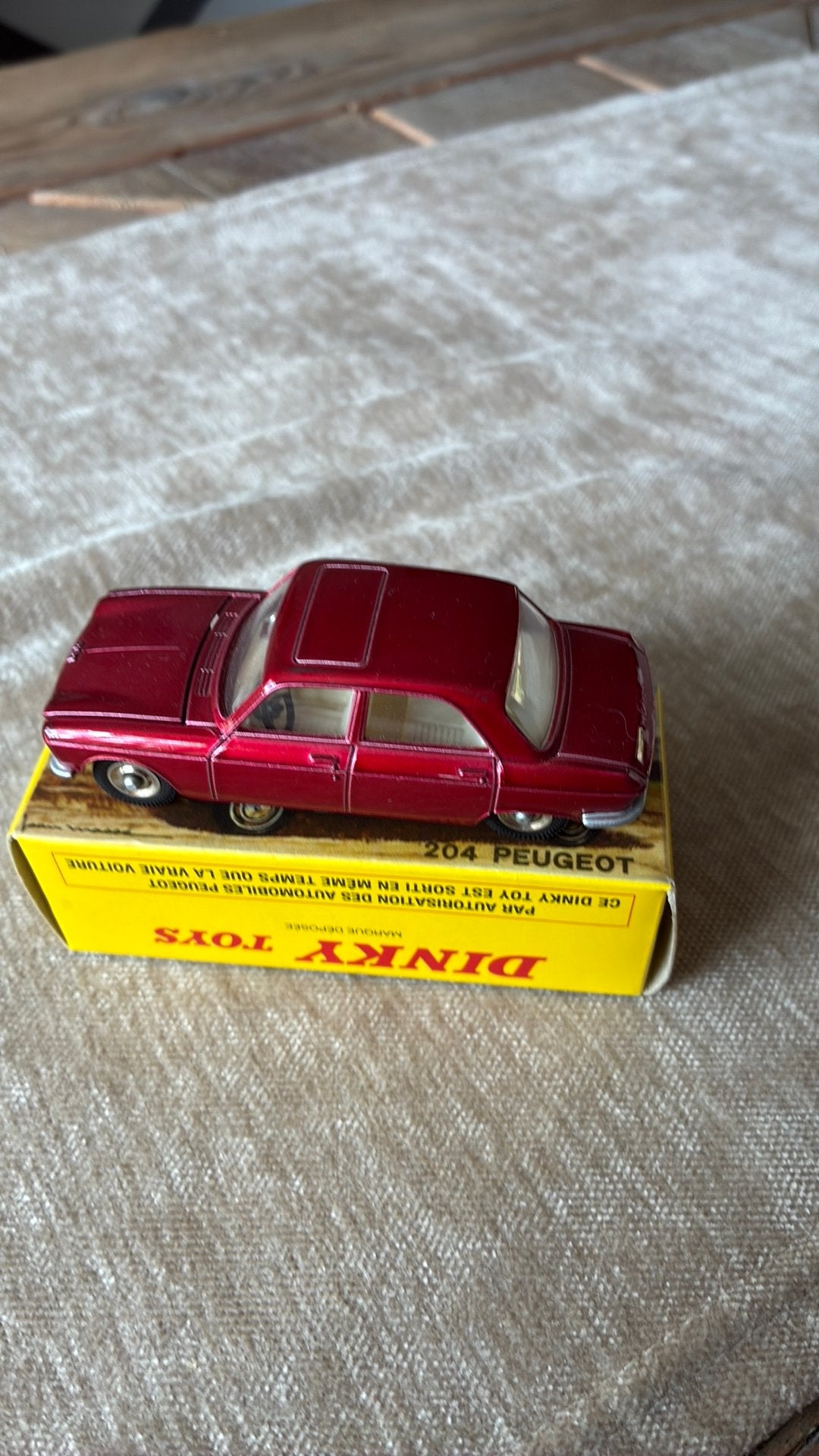 Dinky toys peugeot 204 editie Atlas, Ophalen of Verzenden, Nieuw, Auto, Dinky Toys