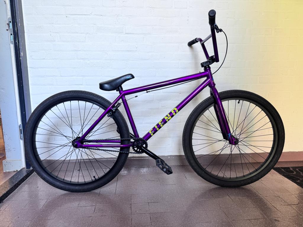 Fiend BMX - Paars wheely /stunt/cruiser bike /ook inruil, Fietsen en Brommers, Fietsen | Crossfietsen en BMX, Ophalen, 24 inch of meer