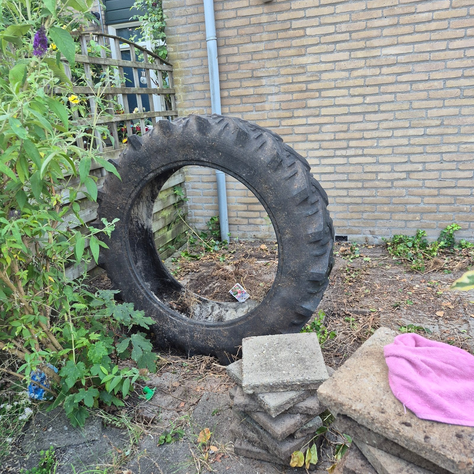 Gratis: Traktorband, Ophalen, Overige soorten, Volle zon