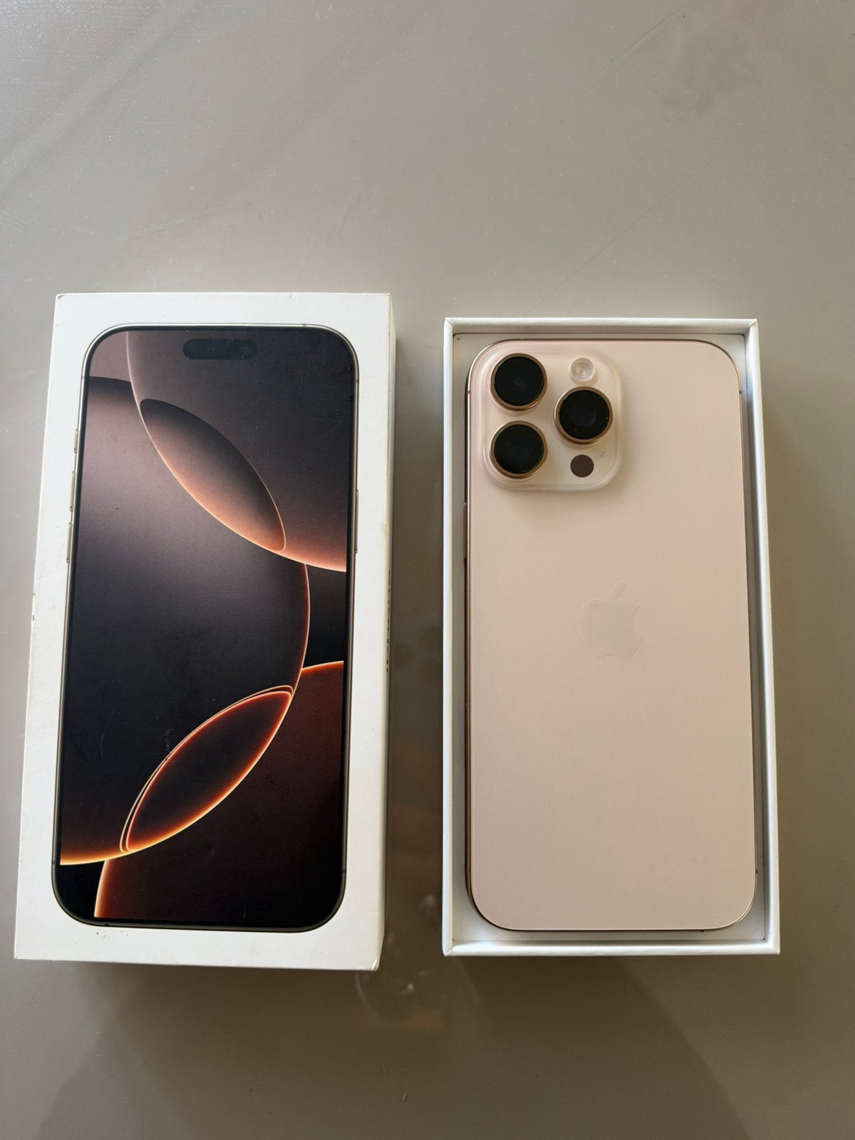 Nieuwe iphone 16 pro max 256 GB
