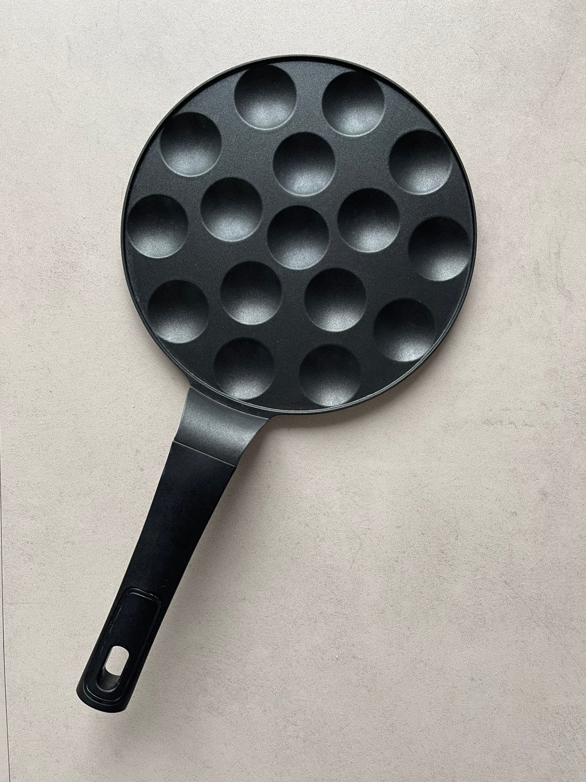 Poffertjespan Poffertjes pan, Ophalen, Zo goed als nieuw, Overige materialen