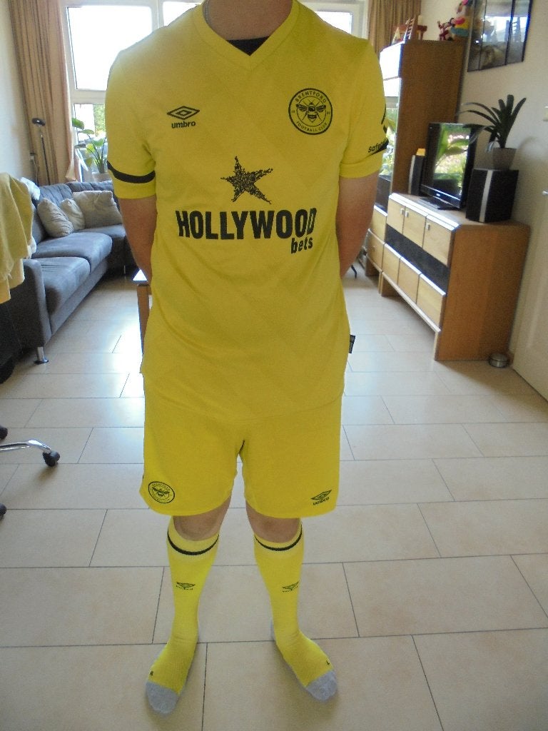 Brentford outfit, Ophalen of Verzenden, Nieuw, Buitenlandse clubs, Shirt