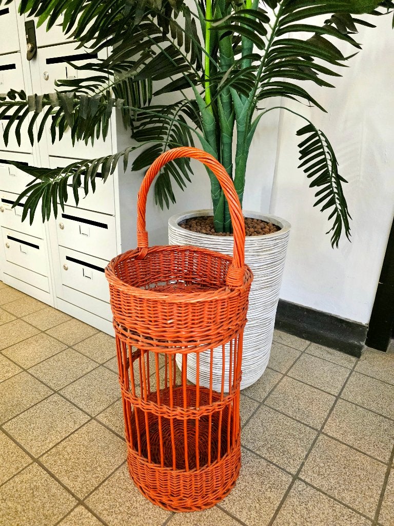 Vintage 70s Wicker Drink Stand & Tiered Plant Stand-Caddy, Ophalen of Verzenden, Huis en Inrichting