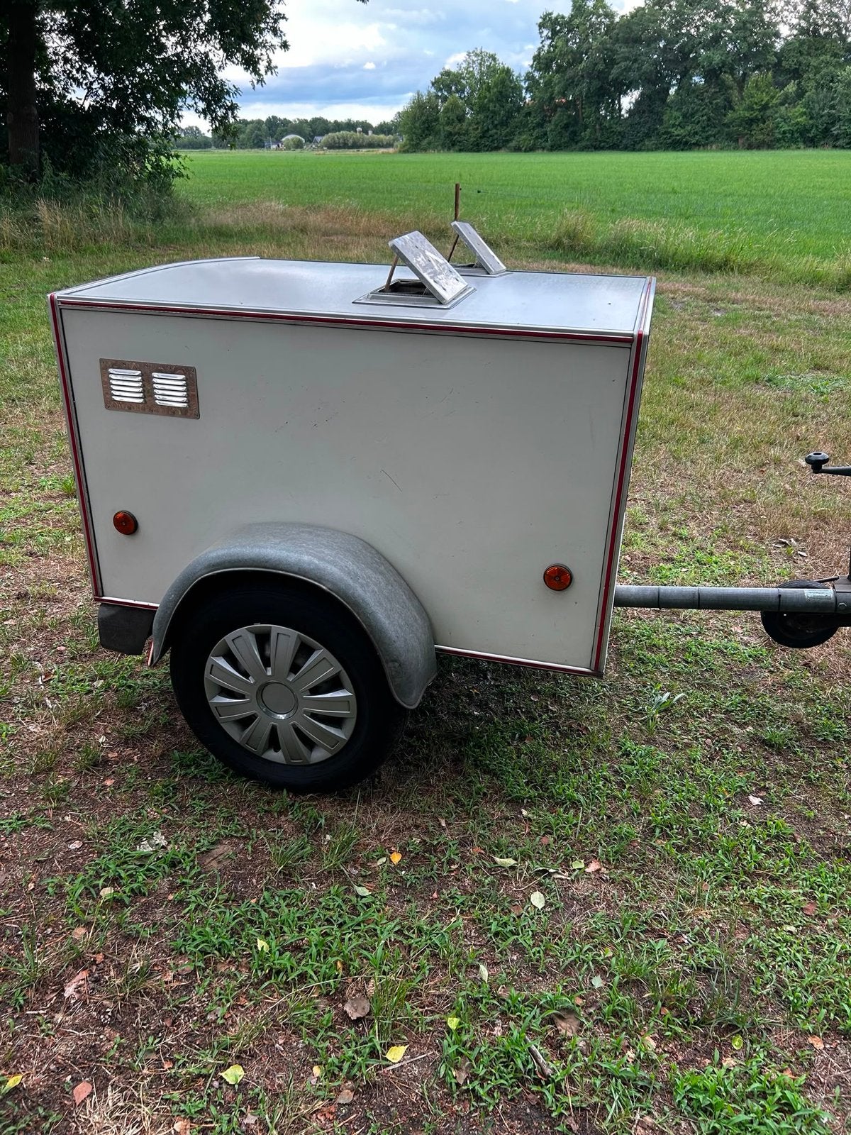 Hondenaanhanger  met nieuwe banden en lagers, Auto diversen, Aanhangers en Bagagewagens, Ophalen, Gebruikt