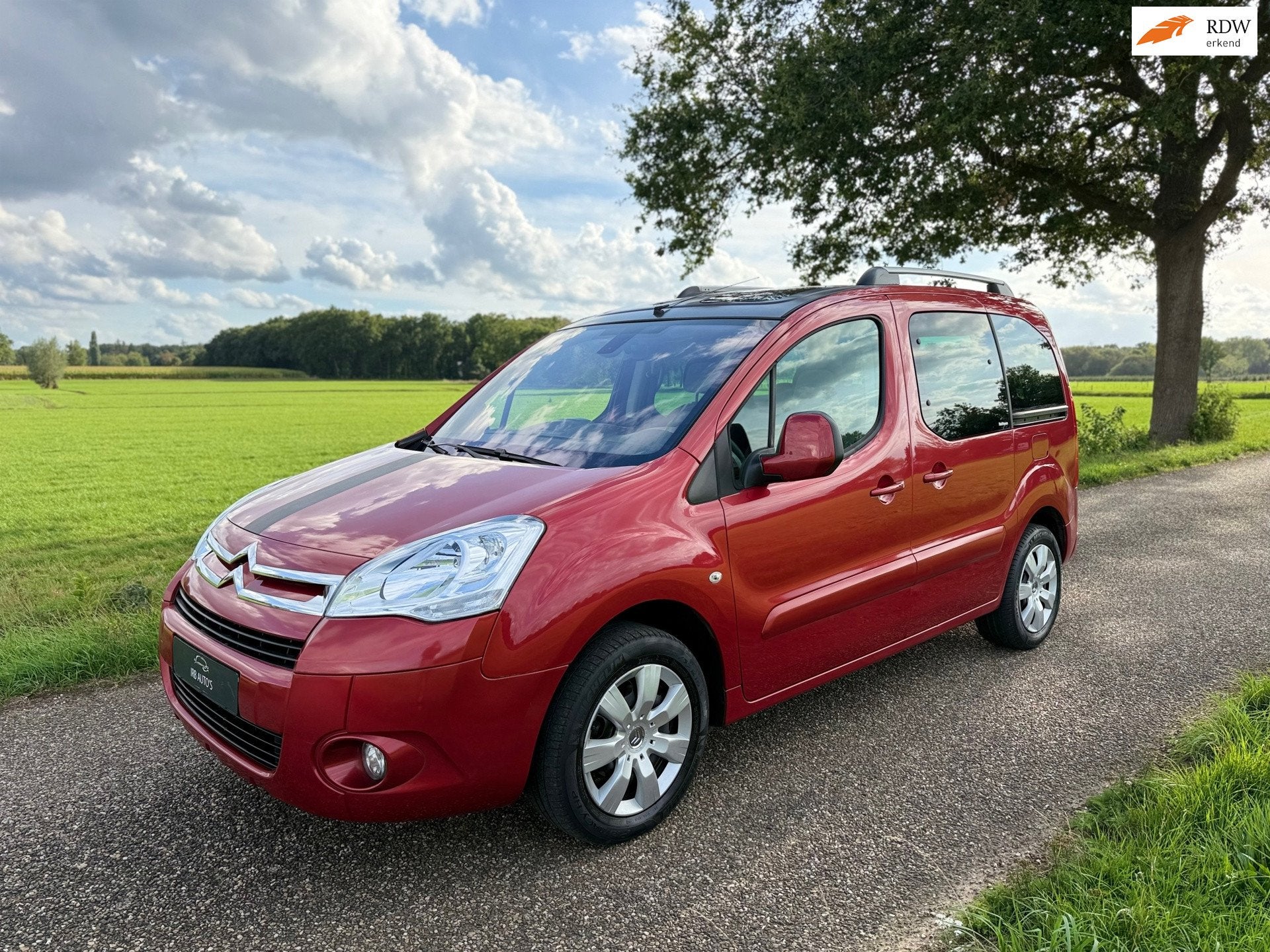 Citroen Berlingo 1.6-16V AIRCO / PANO / CRUISECONTROL / TREK, Auto's, Voorwielaandrijving, Gebruikt, 4 cilinders, Origineel Nederlands
