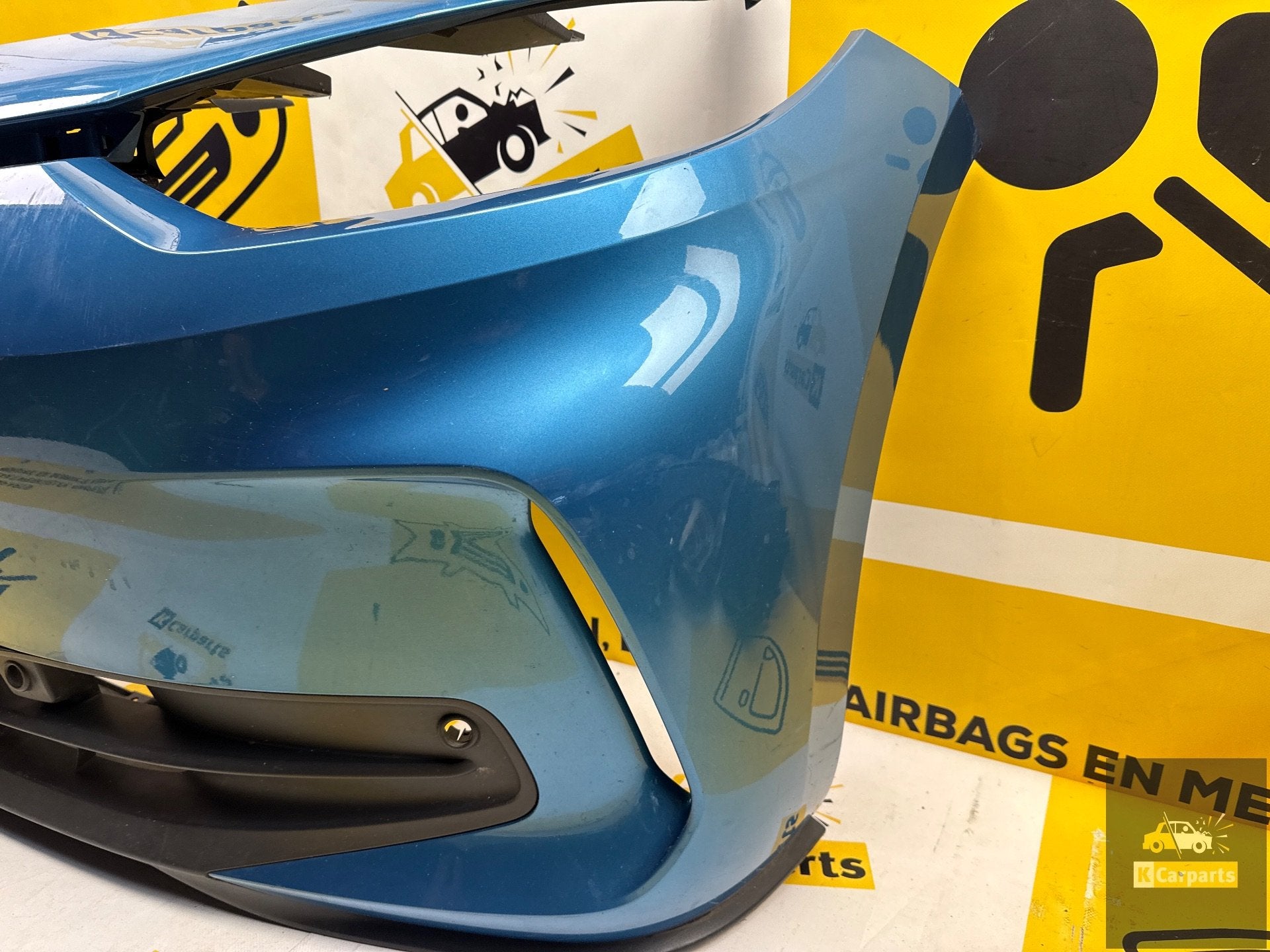 VW ID3 FACELIFT VOORBUMPER 6PDC 10A807221A Facelift, Gebruikt, Volkswagen AG, Bumper, Berliner Ring 2
38440  Wolfsburg, DE