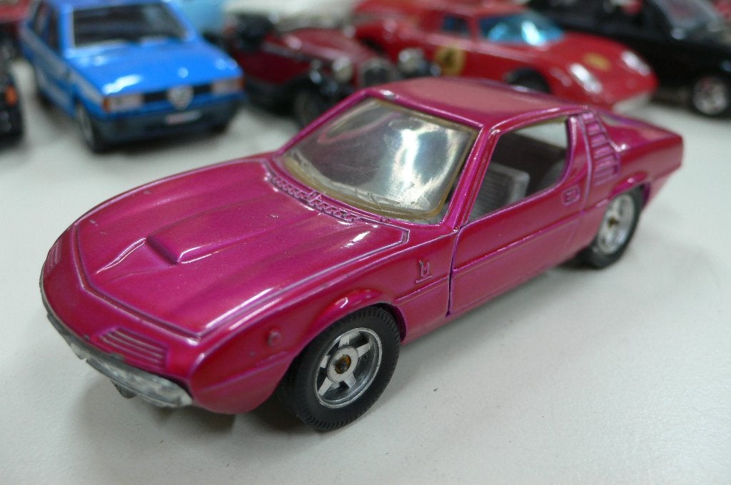 alfa romeo montreal - norev metaal - in nieuwstaat 1/43-, Verzenden, Nieuw, Auto, Norev