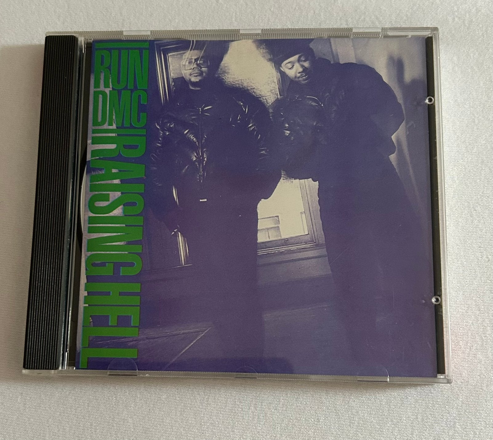 Originele cd uit 1986 Run DMC Raising Hell, Verzenden, Zo goed als nieuw, Album