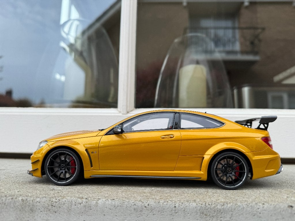 1:18 Mercedes C63 AMG Coupe Black Series GT Spirit GT034, Overige merken, Info@gts-models.com, 2, rue de l'écusson, Zone commerciale Oxygène Sud, Josselin, 56120, FR