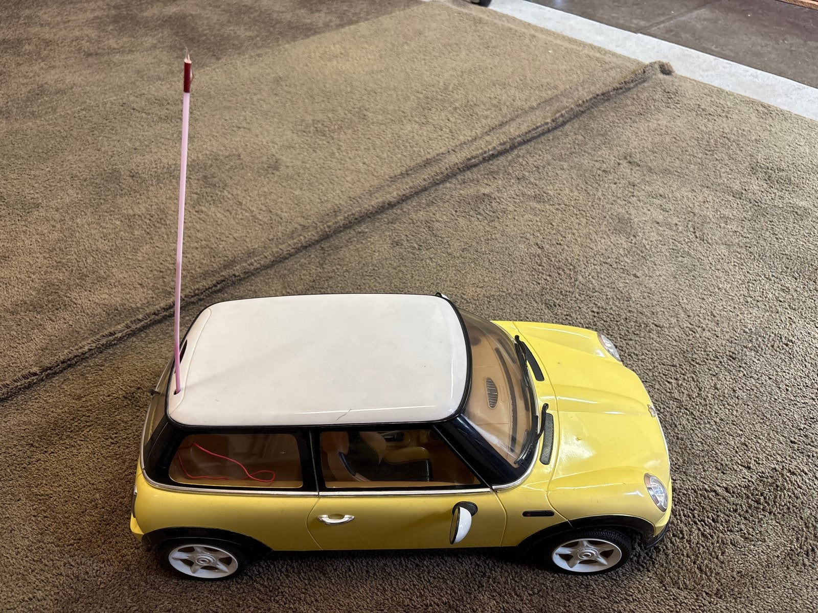 Gele Mini Cooper RC Auto - Zo goed als nieuw, Ophalen, Gebruikt, Overige typen