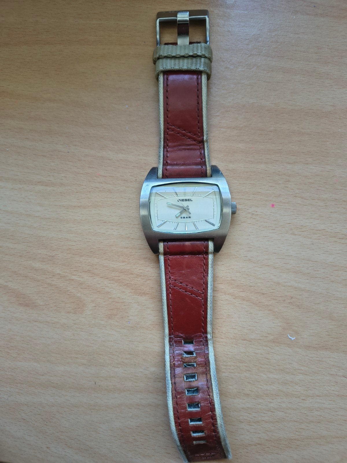 horloge met leren bandje, Overige merken, Staal, Polshorloge, Ophalen of Verzenden