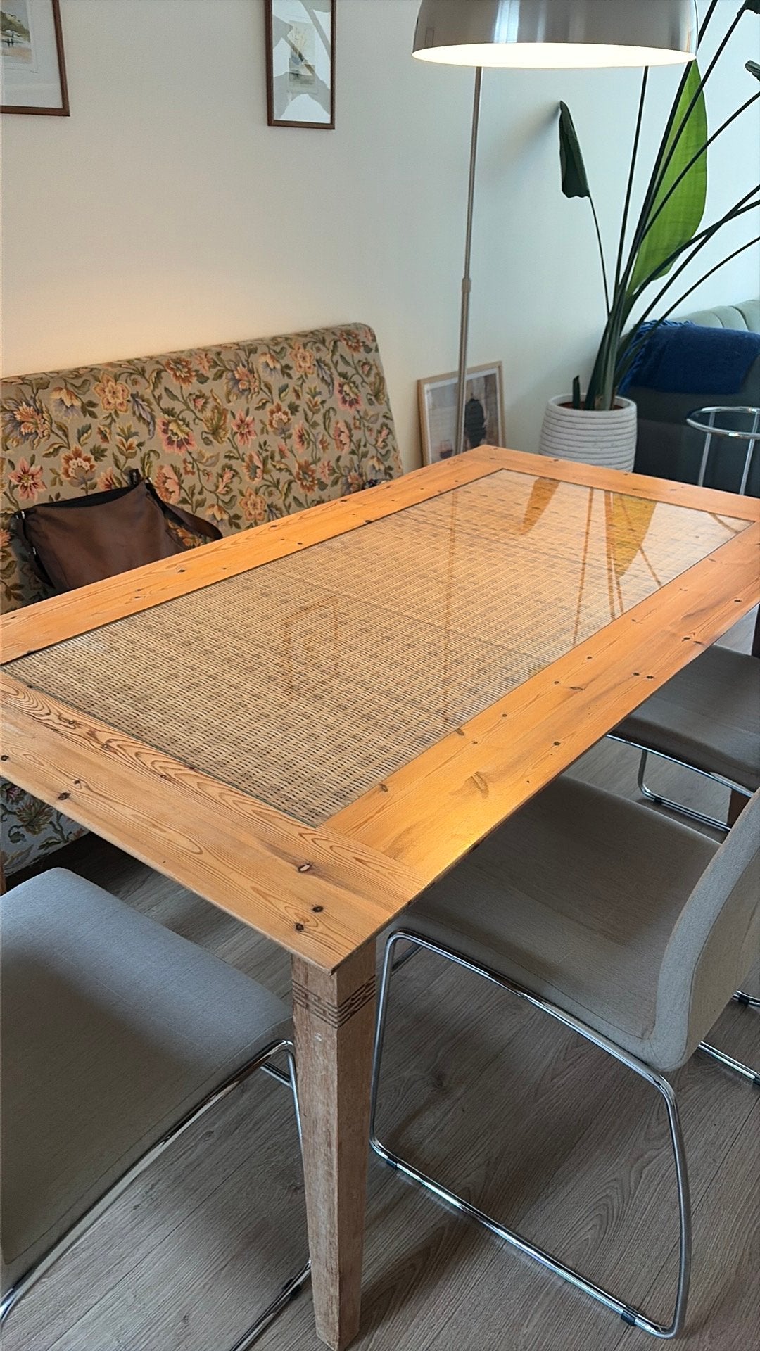 Vintage rieten tafel met glasplaat, Ophalen, Gebruikt, 50 tot 100 cm, Vijf personen of meer