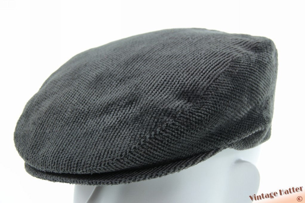 Vintage Platte pet Canda tweekleurig glimmend grijs 55-56, Kleding | Heren, Ophalen of Verzenden, Canda (C&A), Pet, 57 cm (M, 7⅛ inch) of minder