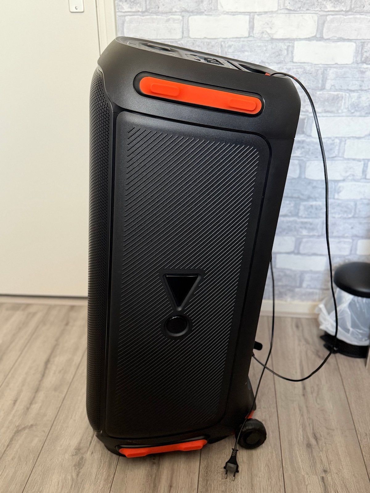 Foto 6 van JBL Partybox 710 - Krachtige Party Speaker