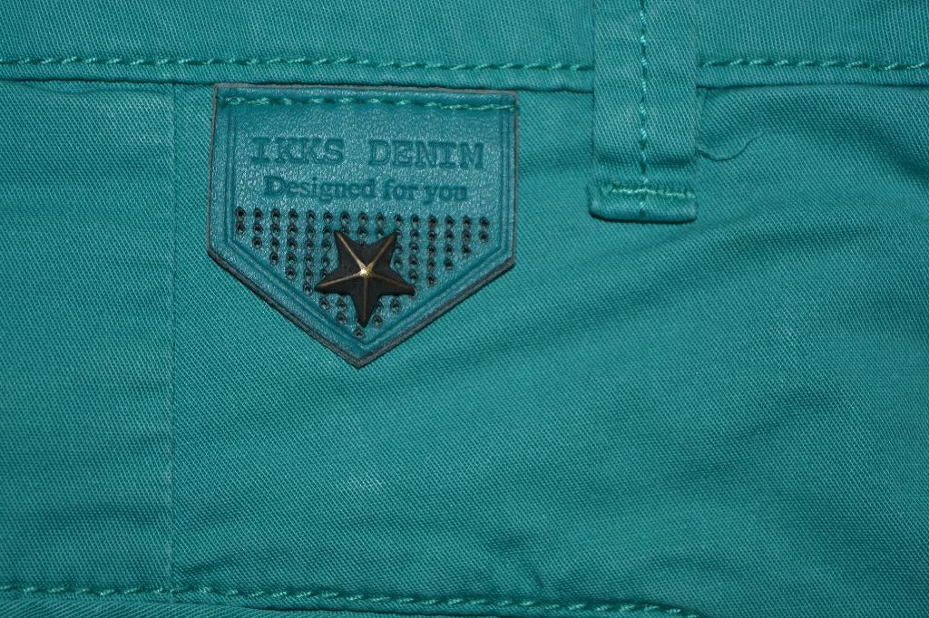 IKKS, leuke vlotte korte broek, maat M, Maat 38/40 (M), Ophalen of Verzenden, Zo goed als nieuw, Groen