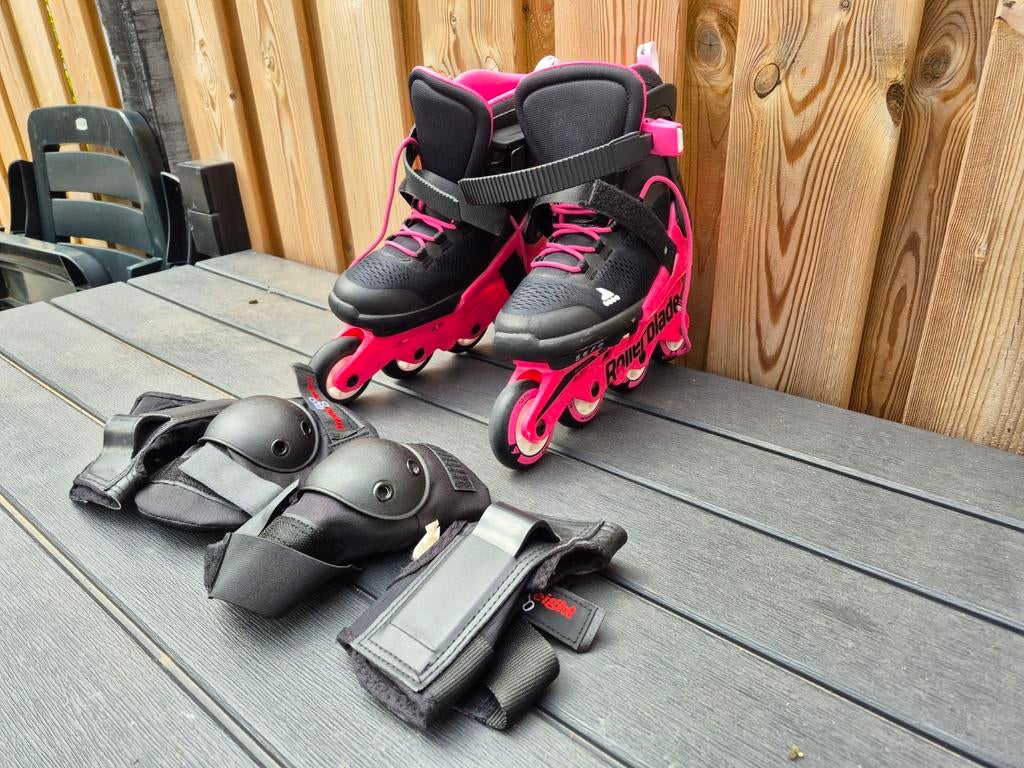 Meisjes skate's, Ophalen of Verzenden, Verstelbaar