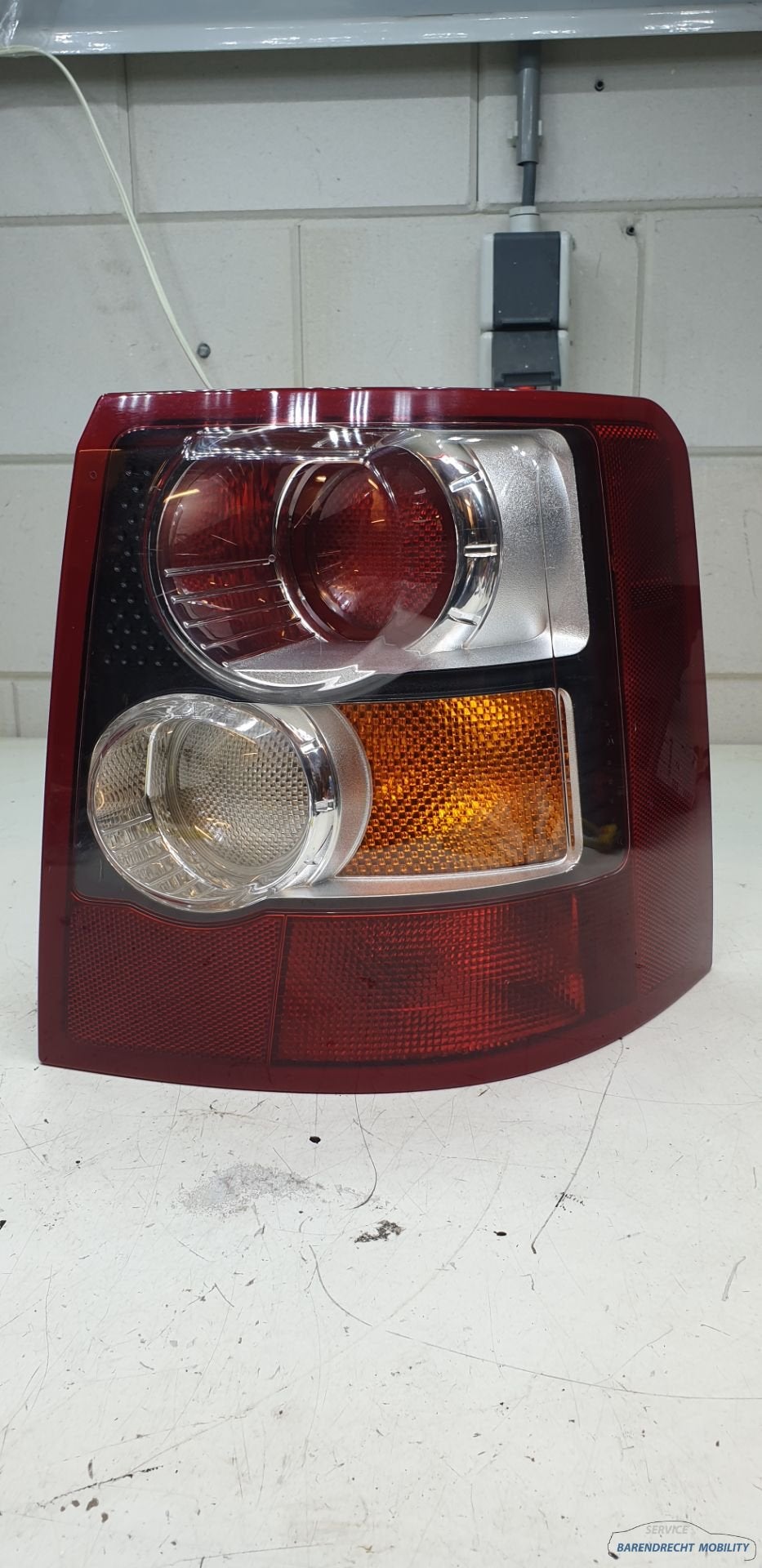 Achterlicht Range Rover sport HSE XBF000672 links bestuurder, Abbey Road, Whitley 1
CV3 4LF  Coventry, Jaguar Land Rover Limited