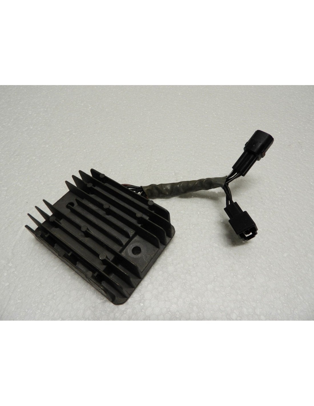 GSXR1000 2005 - 2006 Suzuki Spanningsregelaar D1-41947