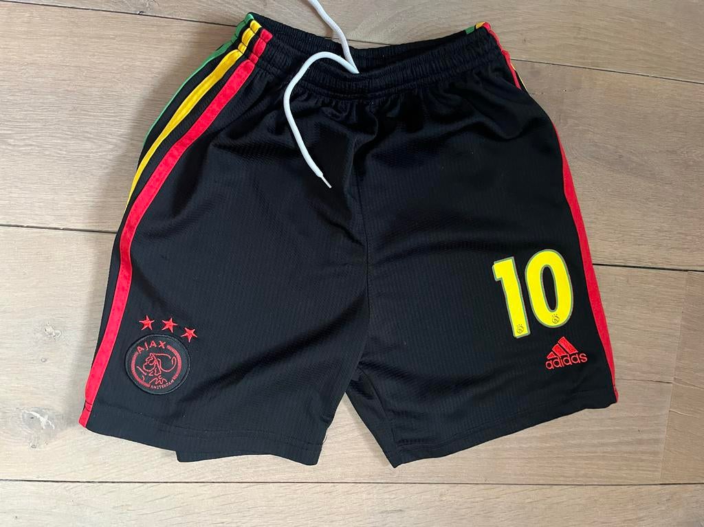 Ajax Thuisshort 2021/2022 - Maat 24, Ophalen of Verzenden, Zo goed als nieuw, Ajax, Shirt