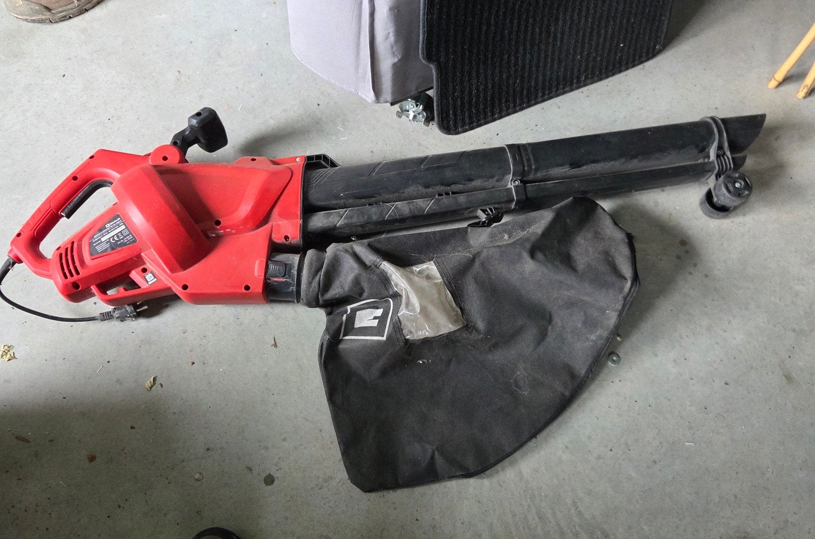 Einhell Bladblazer en Zuiger met Opvangzak - Elektrisch, Ophalen, Gebruikt, Met opvangzak, Handgedragen