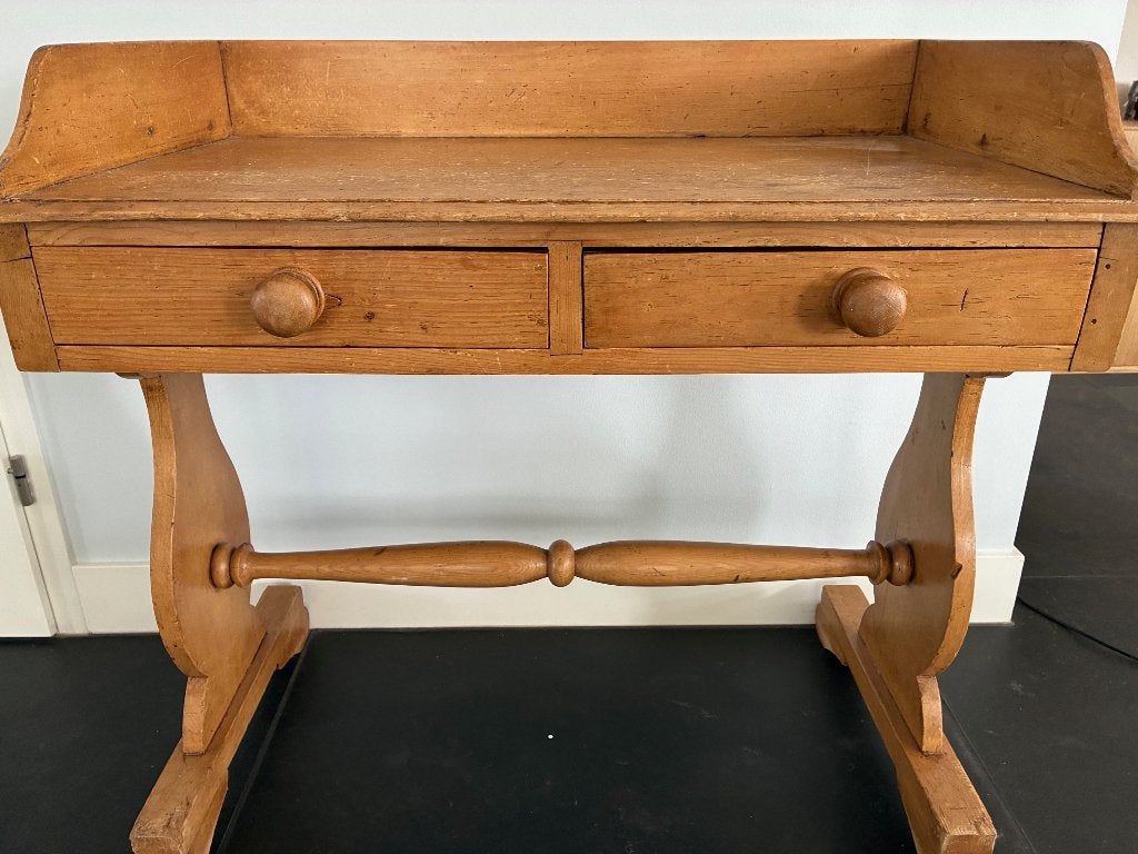 sidetable, bureau, haltafel, kaptafel antiek grenen, Huis en Inrichting, Tafels | Sidetables, Ophalen, Gebruikt, 50 tot 100 cm