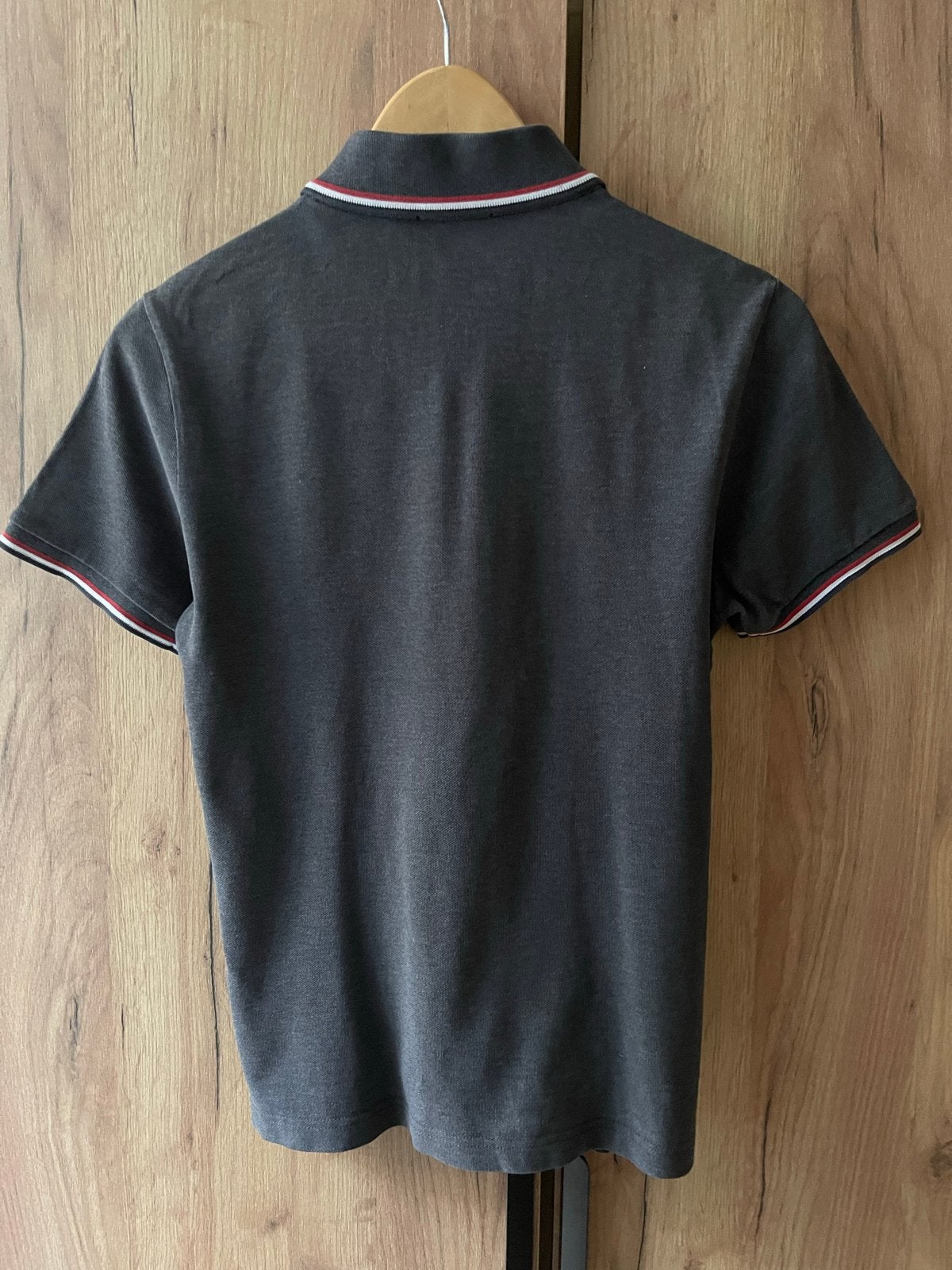 Moncler Polo Shirt Maat XS, Ophalen of Verzenden, Zo goed als nieuw, Maat 46 (S) of kleiner, Blauw