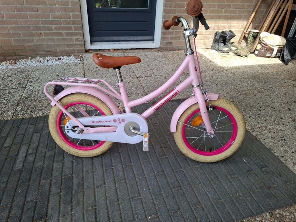 Mooie kinderfiets 14 inch te koop, Fietsen en Brommers, Fietsen | Kinderfietsjes, Ophalen, Zo goed als nieuw, Minder dan 16 inch