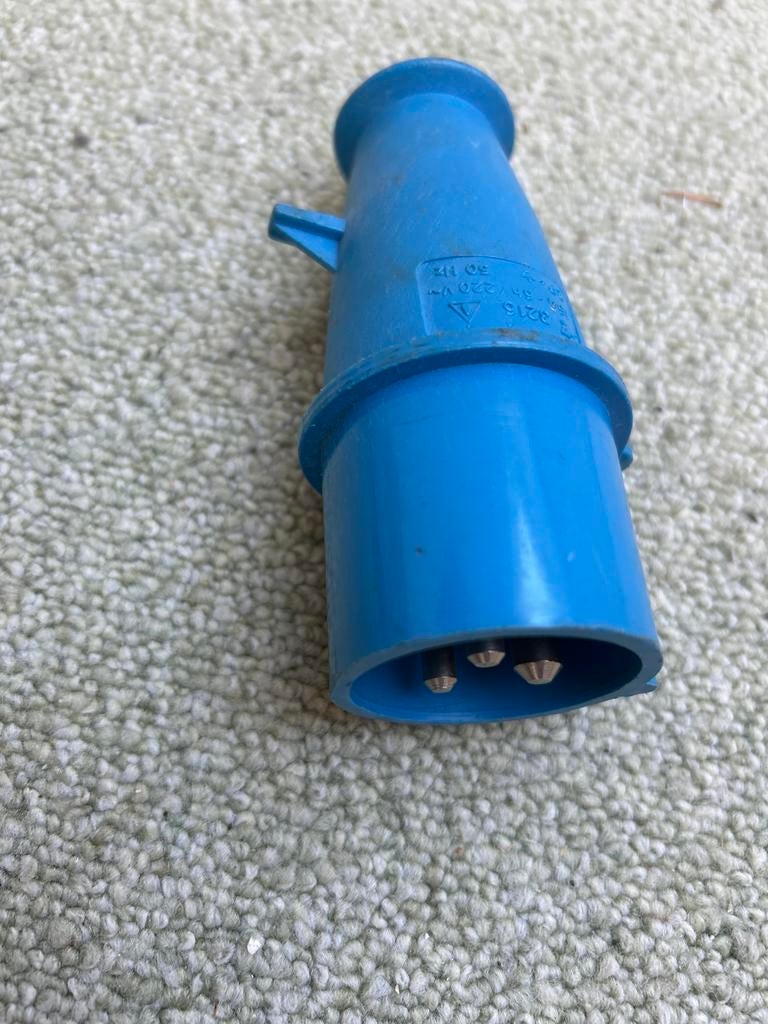 CEE Stekker 32A 220V 3-polig - Blauw, Ophalen of Verzenden, Gebruikt, Stekker