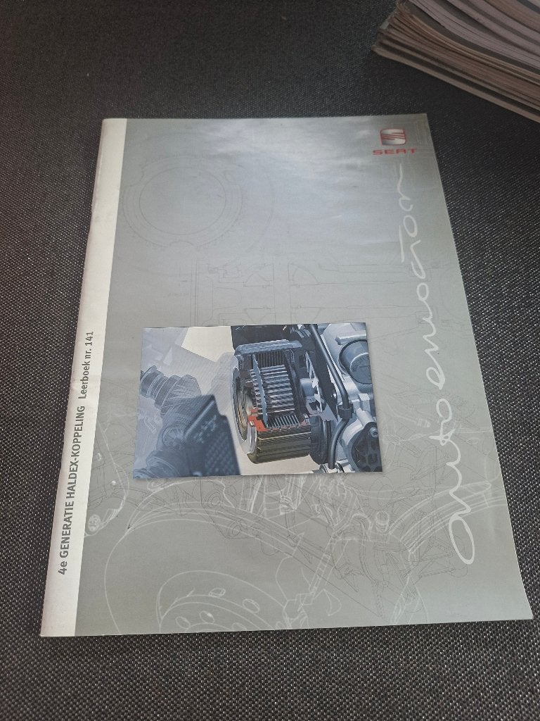 Seat service leerboek nr 141, Ophalen of Verzenden