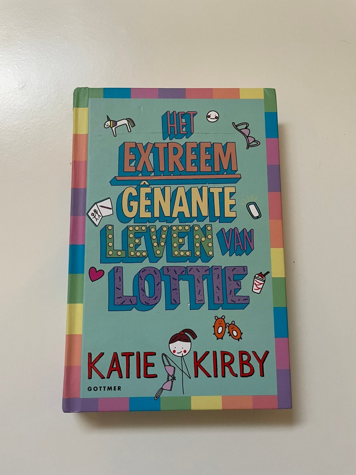 Het extreem gênante leven van Lottie - Katie Kirby, Boeken, Ophalen of Verzenden, Zo goed als nieuw