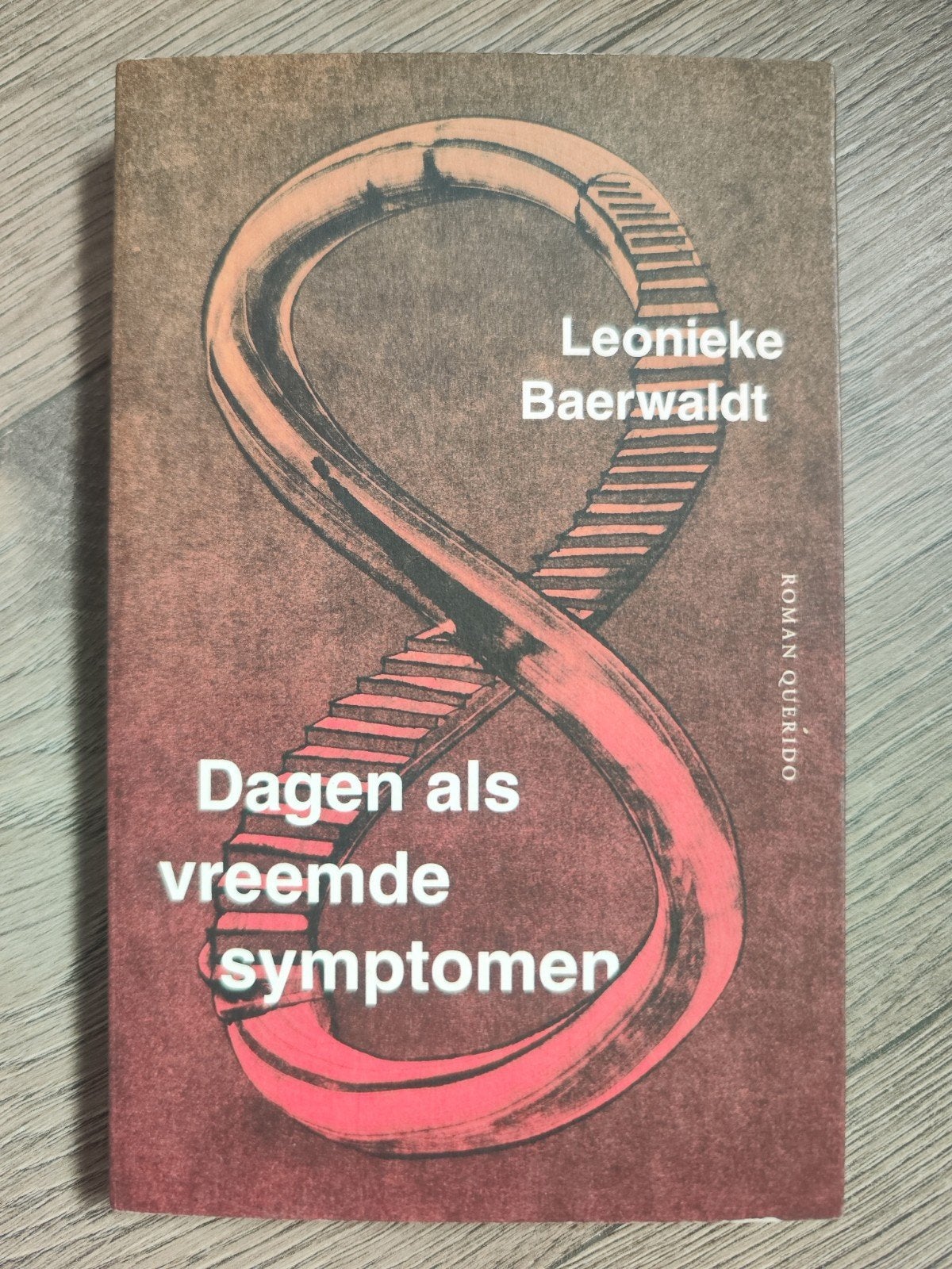 Dagen als vreemde symptomen – Leonieke Baerwaldt, Ophalen of Verzenden, Zo goed als nieuw, Leonieke Baerwaldt