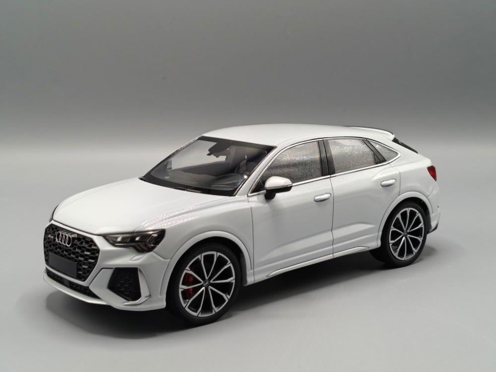 Minichamps 1:18 Audi RS Q3 Sportback 2019 - NIEUW in OVP, Hobby en Vrije tijd, Modelauto's | 1:18, Pauls Model Art GmbH, Auto