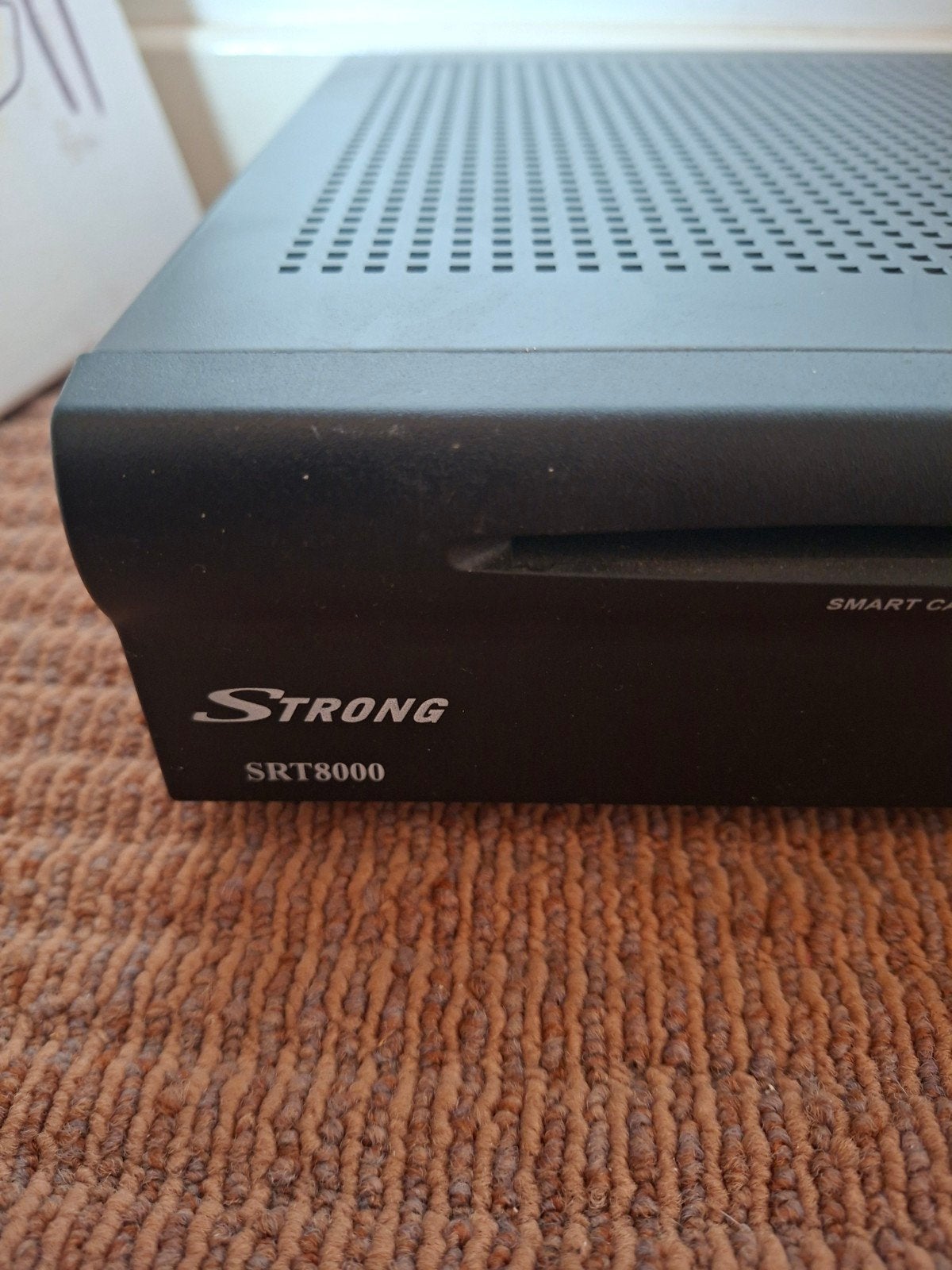 Strong SRT8000 Digitale Satelliet Ontvanger, Ophalen, Gebruikt, Decoder