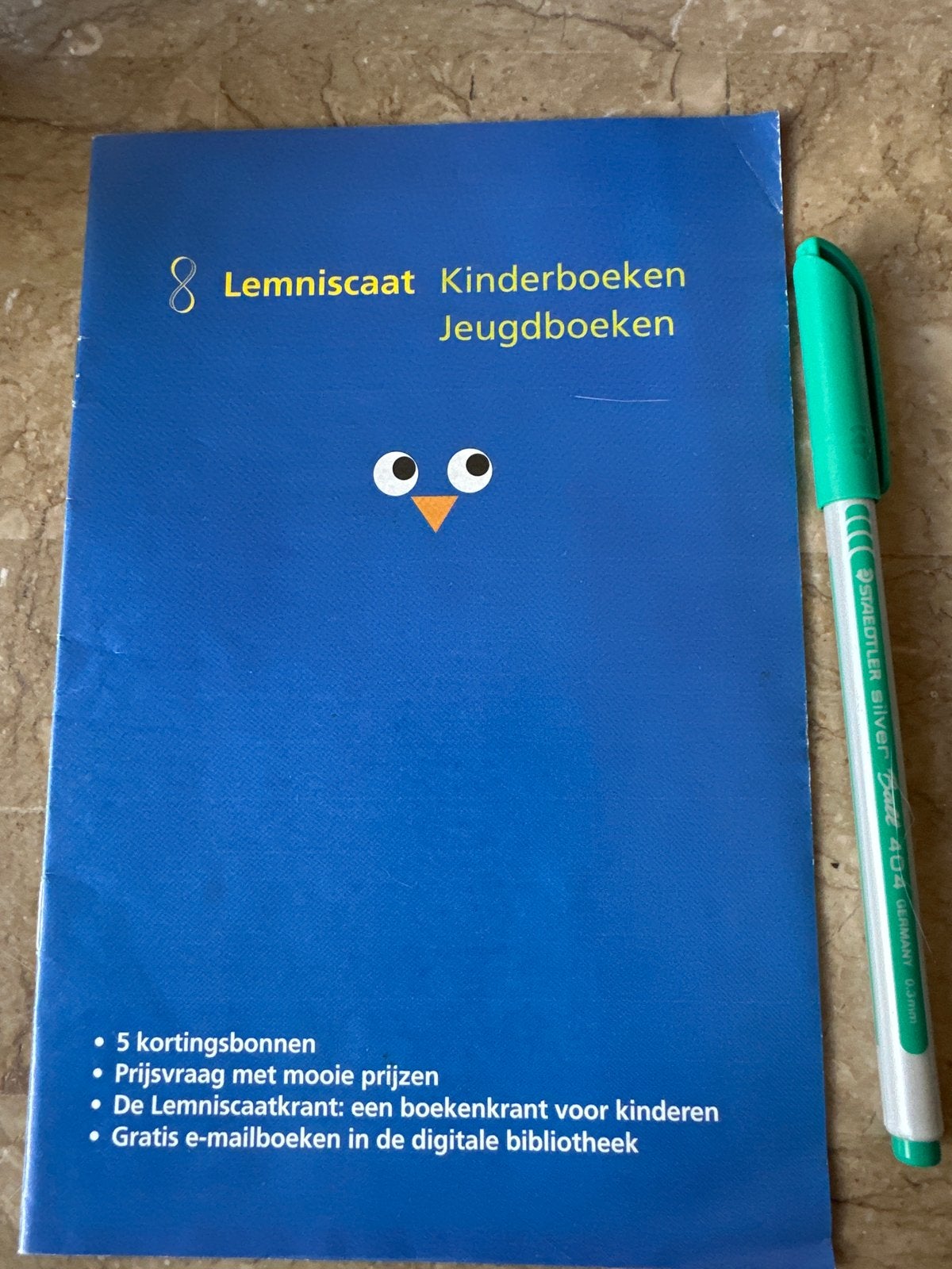 Lemniscaat Kinderboeken Jeugdboeken 2x catalogus, Ophalen of Verzenden, Zo goed als nieuw, Non-fictie