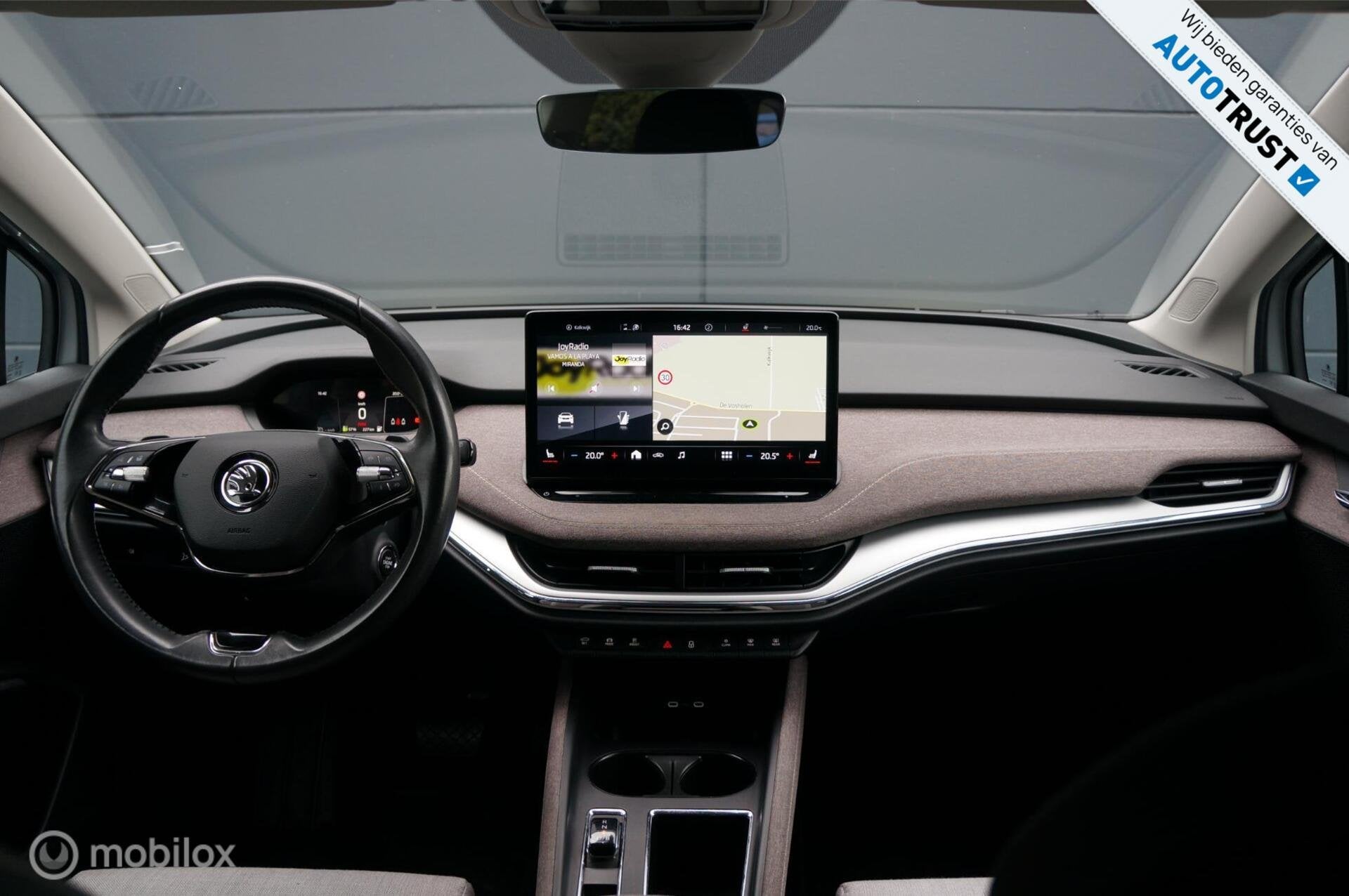 Skoda Enyaq iV 80 Navi Apple/Android Stoel/Stuurverw SOH 92%, Auto's, Gebruikt, 80 kWh, Origineel Nederlands, 204 pk