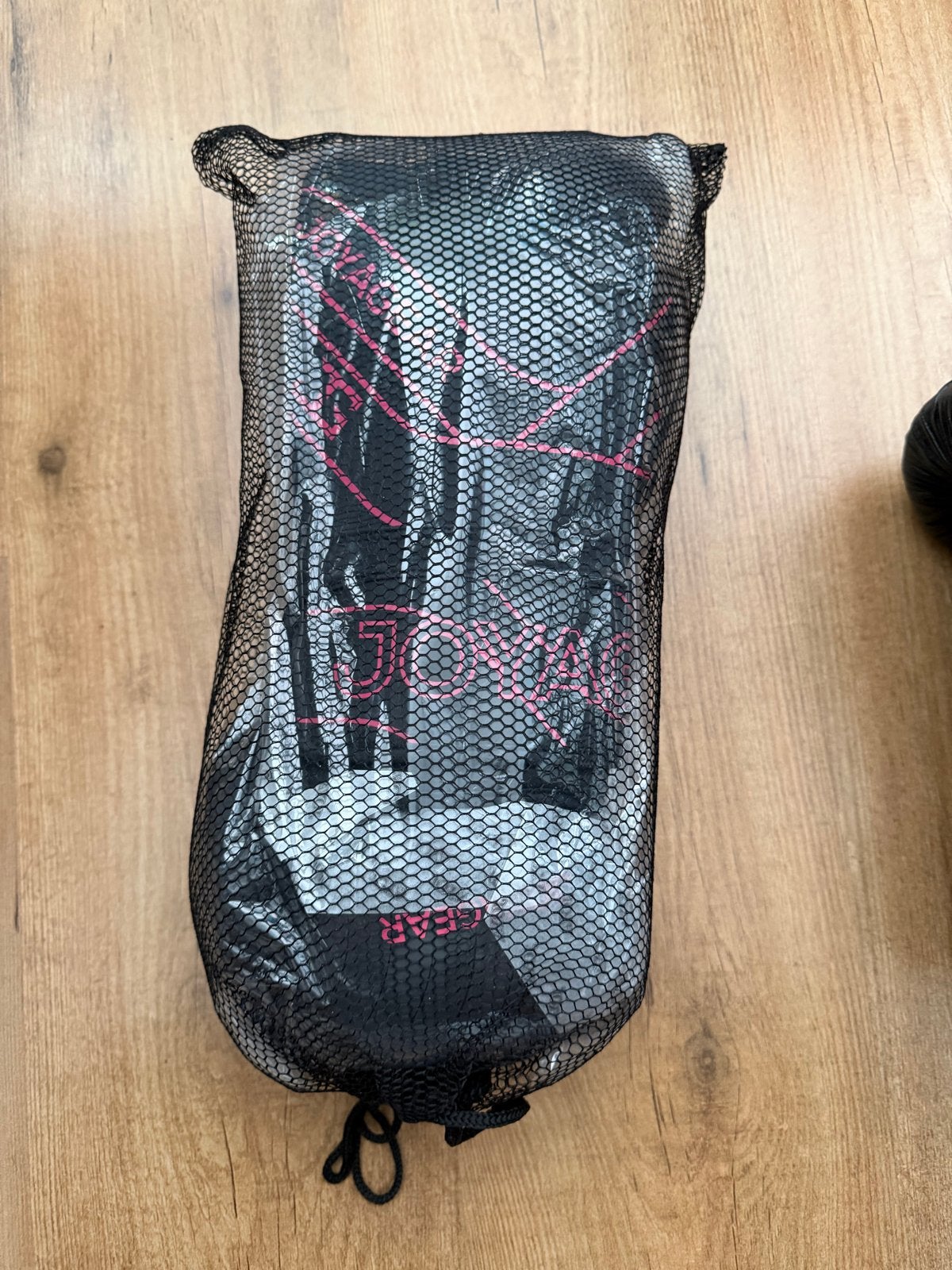 Gloednieuwe roze/zwarte bokshandschoenen 12oz in verpakking, Ophalen of Verzenden, Nieuw, Bokshandschoenen