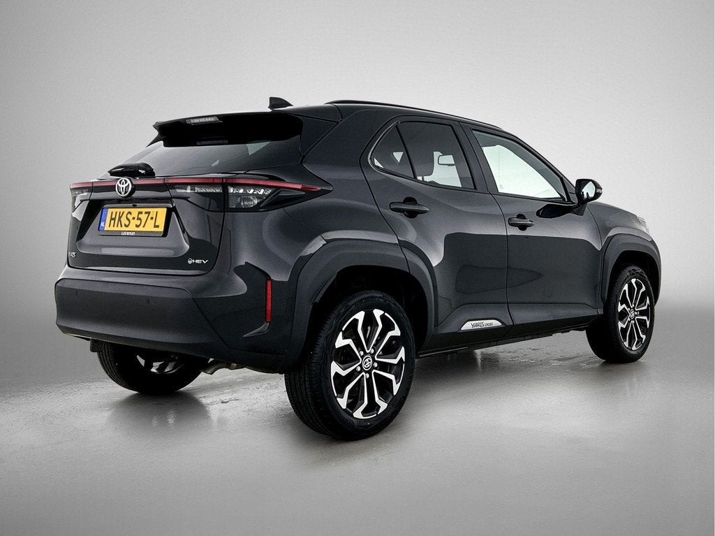 Toyota Yaris Cross 1.5 Hybrid Dynamic Comfort Pack | NL deal, Auto's, Toyota, Stof, 116 pk, Zwart, Bedrijf