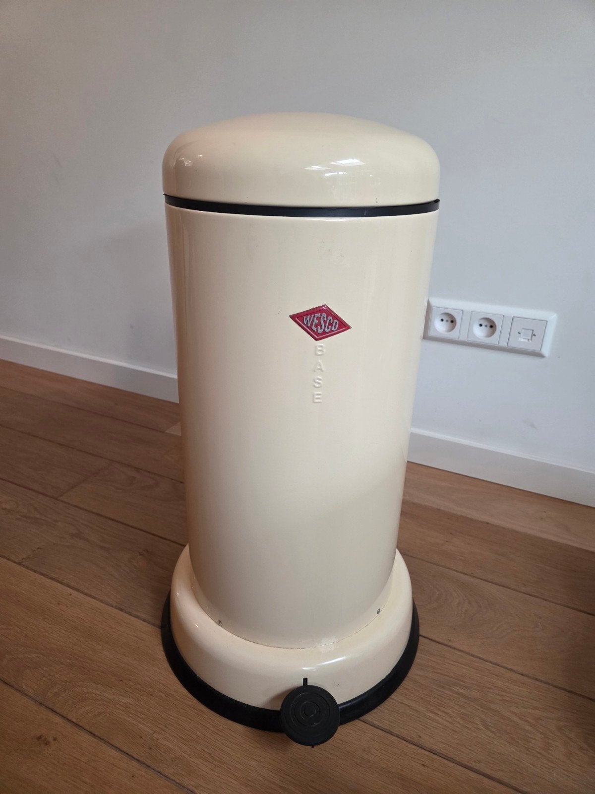 Wesco Base Pedaalemmer - Crème - Zo goed als nieuw, Huis en Inrichting, Ophalen, 50 – 75, Met pedaal, Metaal