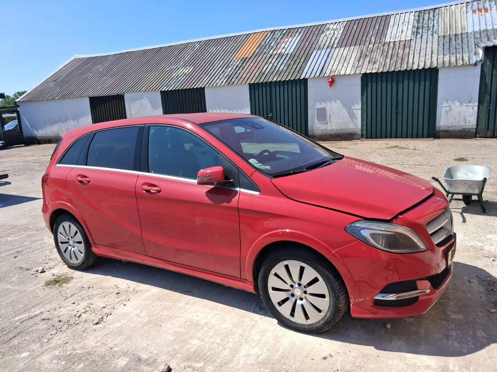Mercedes B250e voor onderdelen, Auto-onderdelen, Ophalen of Verzenden