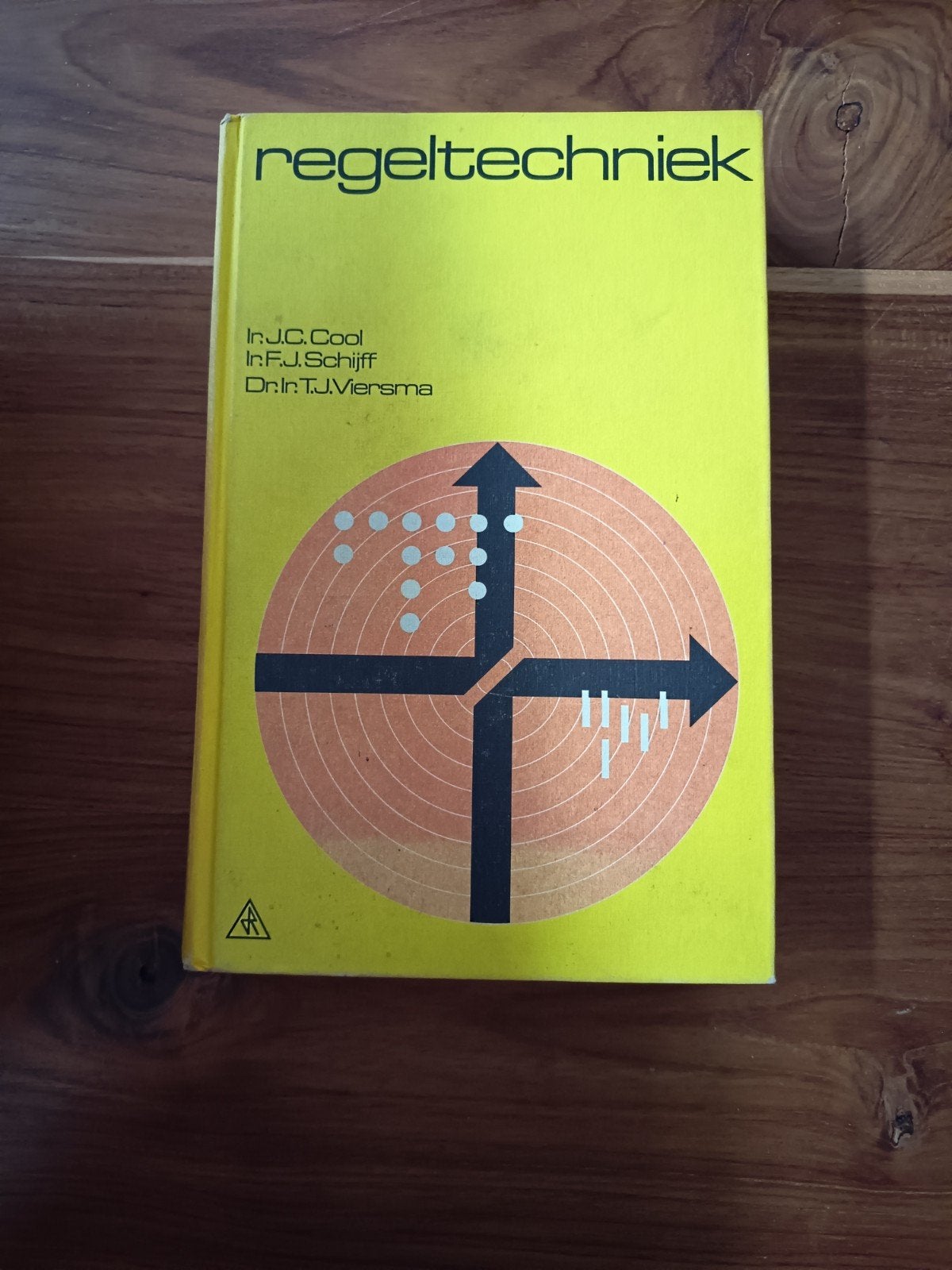 Regeltechniek - Boek over besturingssystemen, Ophalen of Verzenden, Gelezen, Regeltechniek, Ir. J.C. Cool, Ir. F.J. Schijff, Dr. Ir. T.J. Viersma